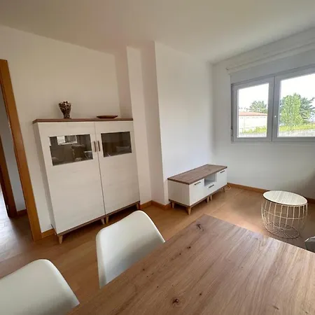 Aserradero - Bajo Con Terraza Y Piscina ! アパート San Martín de Arriba